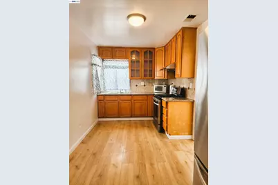2421 96th Ave, Oakland, CA 94603 - Photo 11