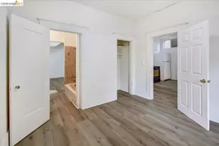 832 7th Ave, Oakland, CA 94606 - Photo 9