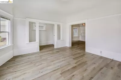 832 7th Ave, Oakland, CA 94606 - Photo 19