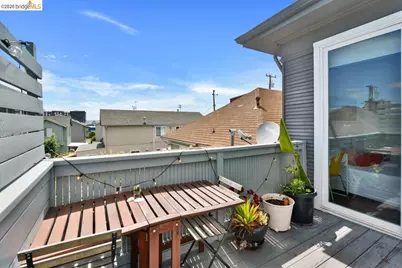 832 7th Ave, Oakland, CA 94606 - Photo 45