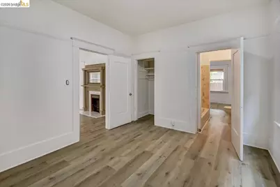 832 7th Ave, Oakland, CA 94606 - Photo 13