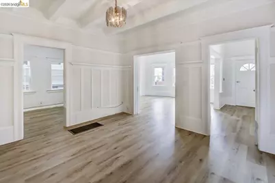 832 7th Ave, Oakland, CA 94606 - Photo 15