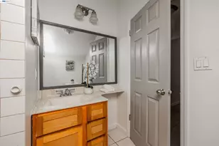 2241 Kelly St, Hayward, CA 94541 - Photo 9