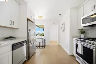 6914 Outlook Ave, Oakland, CA 94605 - Photo 21
