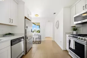 6914 Outlook Ave, Oakland, CA 94605 - Photo 21