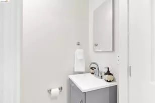 1631 Via Ventana, San Lorenzo, CA 94580 - Photo 31