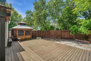 2208 Fieldcrest Ct, Fairfield, CA 94534 - Photo 31