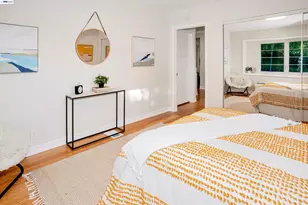 70 St James Pl, Piedmont, CA 94611 - Photo 17