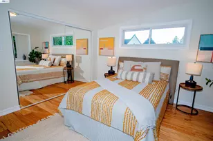 70 St James Pl, Piedmont, CA 94611 - Photo 13