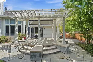 471 Silver Hollow Dr, Walnut Creek, CA 94598 - Photo 13