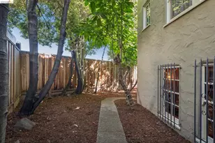 19 Veteran Way, Oakland, CA 94602 - Photo 45