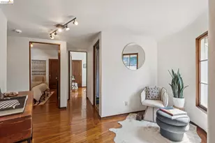19 Veteran Way, Oakland, CA 94602 - Photo 29
