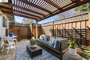 1371 Cherrywood Square, San Jose, CA 95117 - Photo 15
