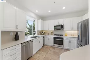 5630 Highcrest Ct, Pleasanton, CA 94588 - Photo 13