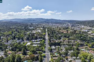 2560 Oak Rd, Walnut Creek, CA 94597 - Photo 33