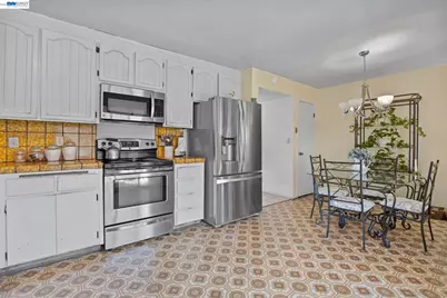 960 Joaquin Ave, San Leandro, CA 94577 - Photo 11