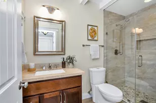 215 Charter Oak Cir, Walnut Creek, CA 94597 - Photo 15