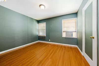 2257 Park Blvd, Oakland, CA 94606 - Photo 43