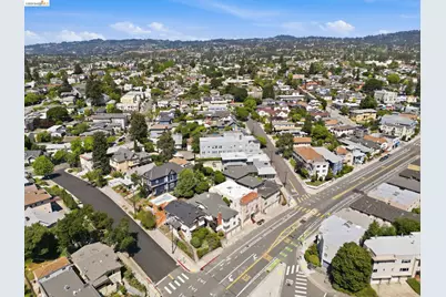 2257 Park Blvd, Oakland, CA 94606 - Photo 63