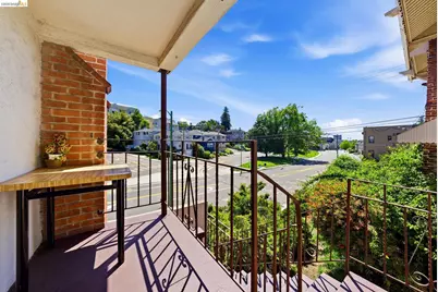 2257 Park Blvd, Oakland, CA 94606 - Photo 31