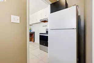 2257 Park Blvd, Oakland, CA 94606 - Photo 41