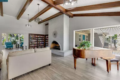 2368 Dalis Drive, Concord, CA 94520 - Photo 57