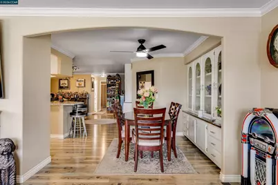 2368 Dalis Drive, Concord, CA 94520 - Photo 17