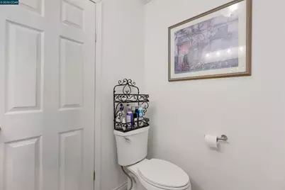 2368 Dalis Drive, Concord, CA 94520 - Photo 31