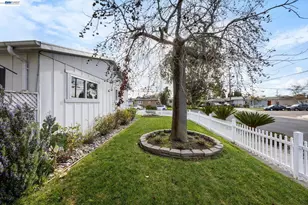 6435 Normandy Dr, Newark, CA 94560 - Photo 27