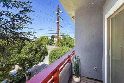 710 22nd #203, Oakland, CA 94606 - Photo 37
