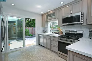 4284 Dubhe Ct, Concord, CA 94521 - Photo 15