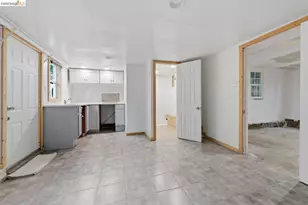 962 55th St, Oakland, CA 94608 - Photo 53