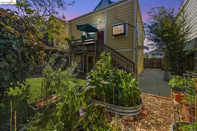 962 55th St, Oakland, CA 94608 - Photo 41