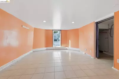 962 55th St, Oakland, CA 94608 - Photo 57