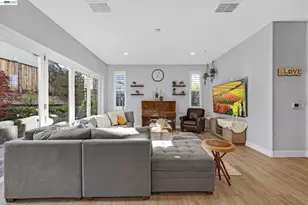7126 Stags Leap Ln, Dublin, CA 94568 - Photo 9
