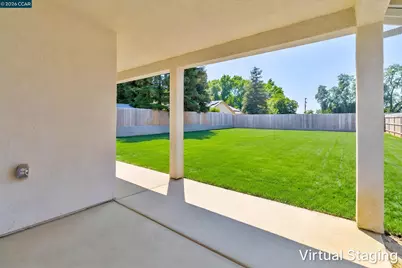2245 Oak Ave, Visalia, CA 93292 - Photo 9