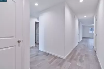 2245 Oak Ave, Visalia, CA 93292 - Photo 19