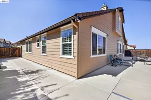 2760 St Andrews Dr, Brentwood, CA 94513 - Photo 25