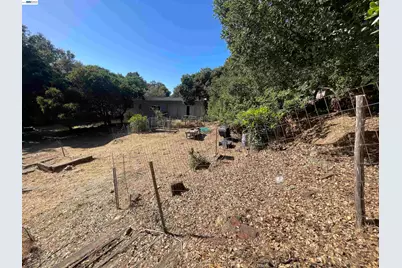 5415 Leona St, Oakland, CA 94619 - Photo 7