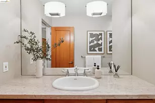 1426 Grand View Dr, Berkeley, CA 94705 - Photo 41