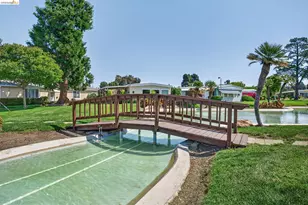 1057 Peralta Rd, Concord, CA 94520 - Photo 25