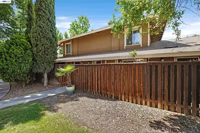 2011 Olivera Rd #B, Concord, CA 94520 - Photo 9
