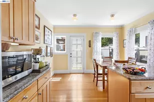 1610 Pacific Ave, Alameda, CA 94501 - Photo 13