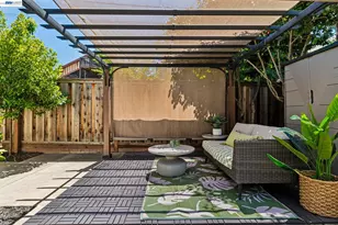 1519 St Charles St, Alameda, CA 94501 - Photo 23