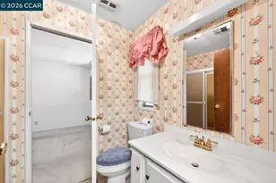 1201 Monument Blvd, Concord, CA 94520 - Photo 25