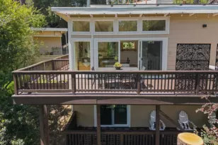 6680 Saroni Dr, Oakland, CA 94611 - Photo 1