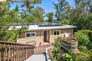 6680 Saroni Dr, Oakland, CA 94611 - Photo 1