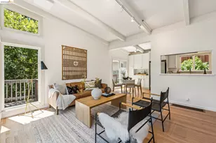6680 Saroni Dr, Oakland, CA 94611 - Photo 11