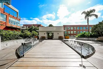 5855 Horton #710, Emeryville, CA 94608 - Photo 23