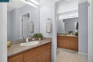 5855 Horton, Emeryville, CA 94608 - Photo 17